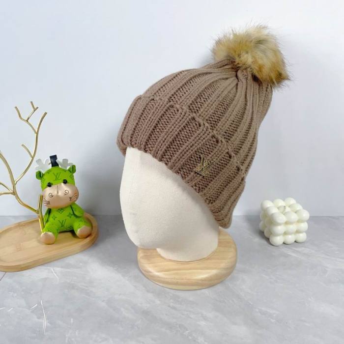 LV Hats AAA-1229