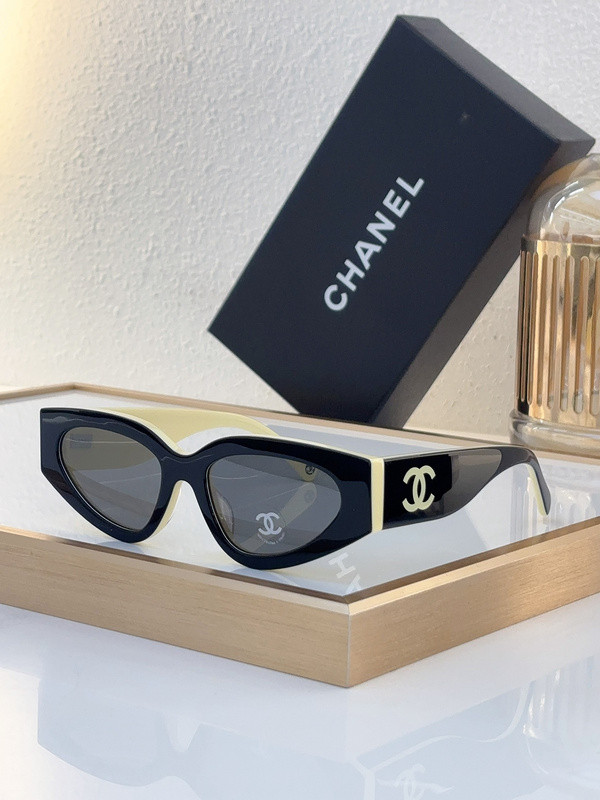CHNL Sunglasses AAAA-4332