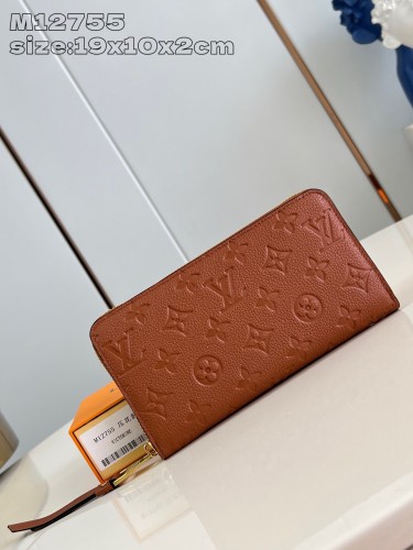 Super Perfect LV Wallet-784