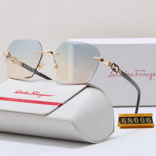 Ferragamo Sunglasses AAA-042