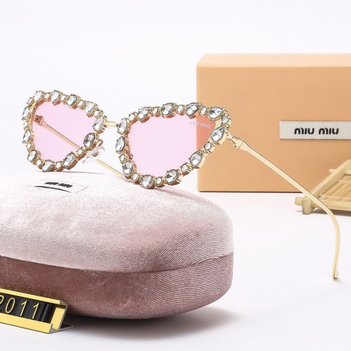 Miu Miu Sunglasses AAA-314