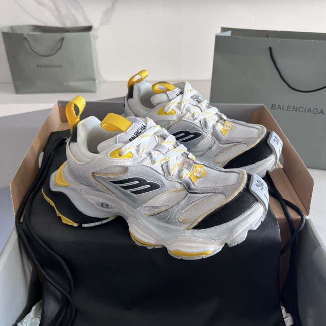 B 17FW Tripe-S High End Sneaker-626