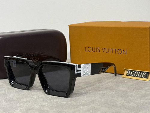 LV Sunglasses AAA-695