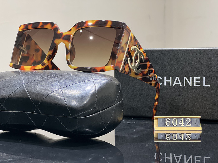 CHNL Sunglasses AAA-636