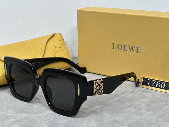 Loewe Sunglasses AAA-234