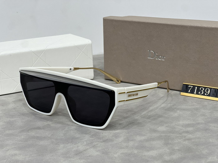 Dior Sunglasses AAA-213
