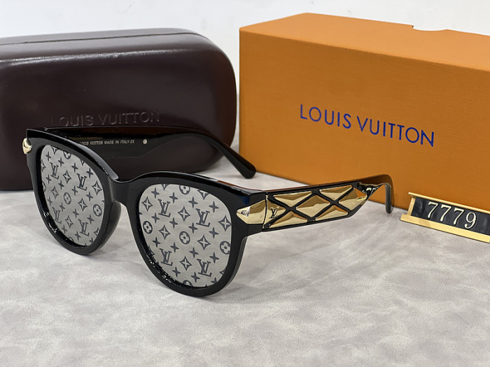 LV Sunglasses AAA-532