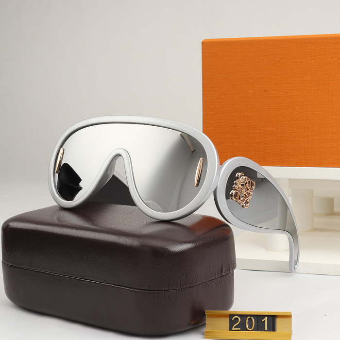 Loewe Sunglasses AAA-007