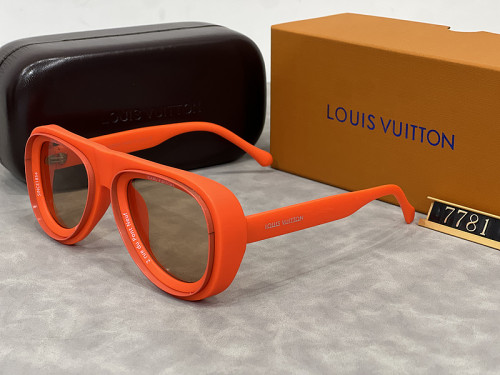 LV Sunglasses AAA-538