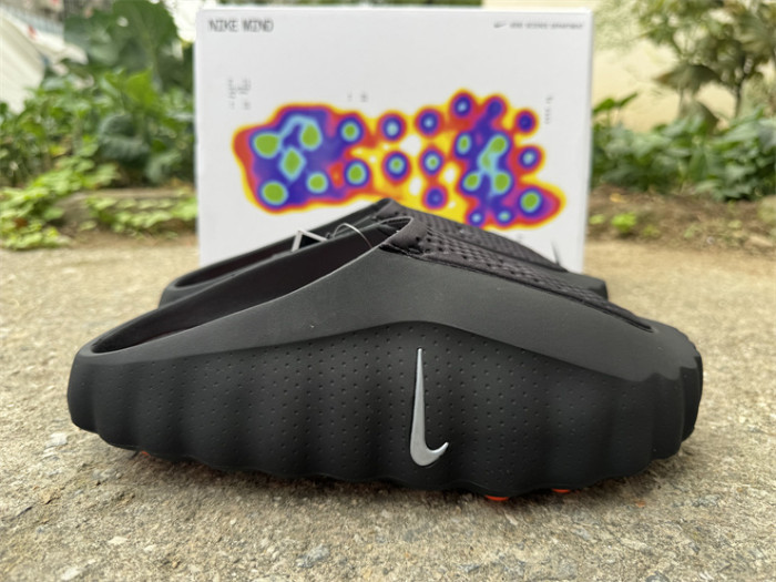 Nike Mind 001 Slide Black Chrome (fit small)