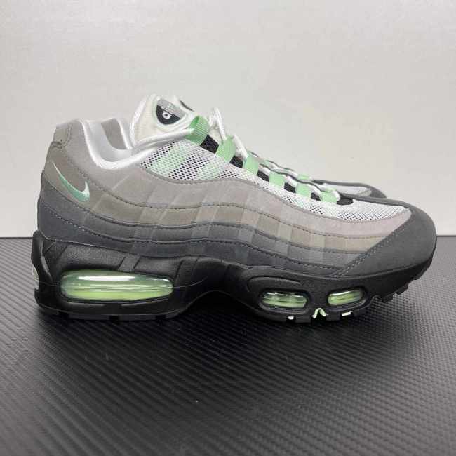 Authentic Nike Air Max 95 OG Big Bubble Fresh Mint