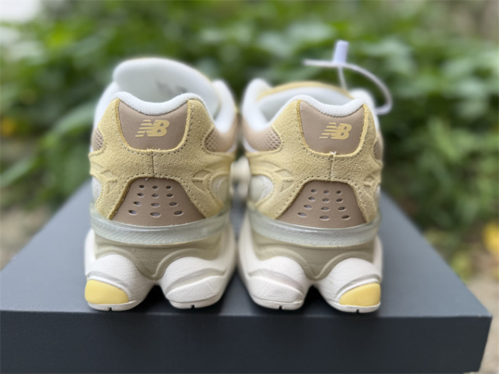NB Shoes High End Quality-402