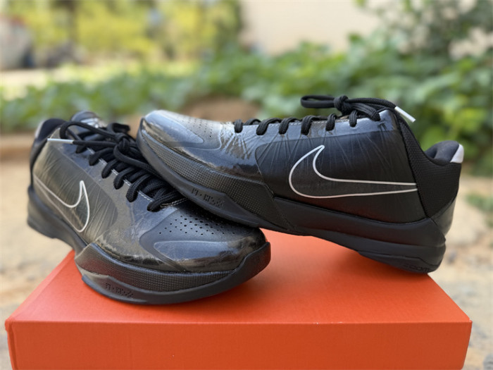 Authentic  Kobe V5 2010 “BlackOut”