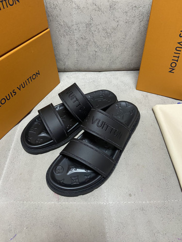 LV Sandals 1：1 Quality-260