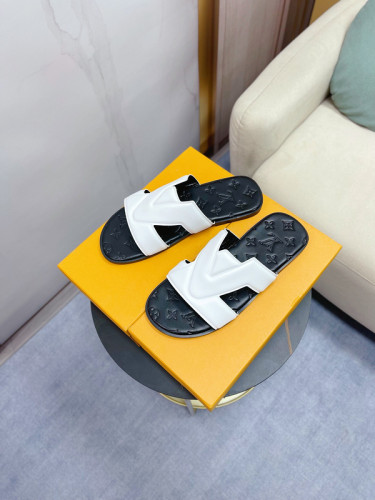 LV Sandals 1：1 Quality-343