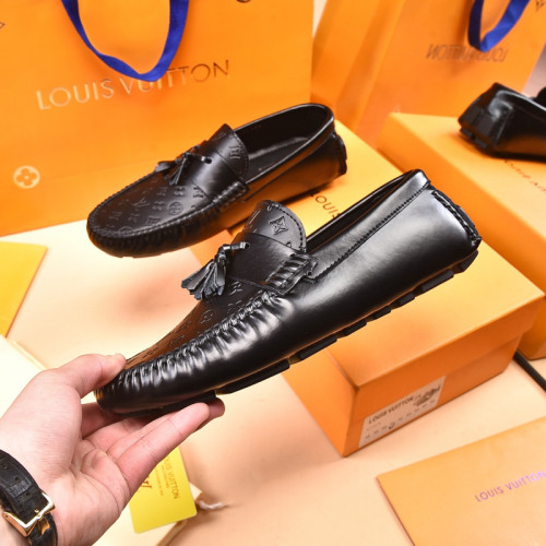 LV Men shoes 1：1 quality-4468