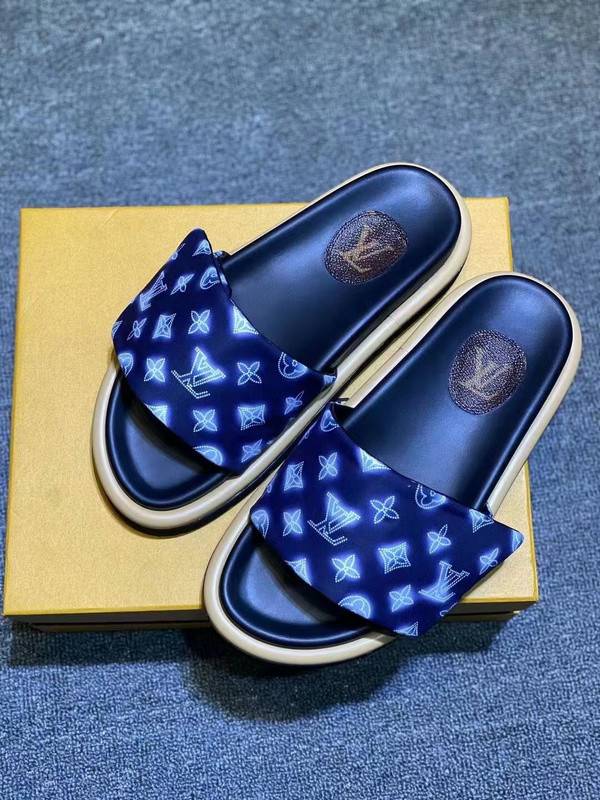 LV Sandals 1：1 Quality-374