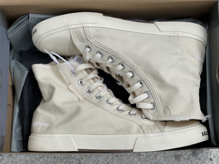 B 17FW Tripe-S High End Sneaker-283