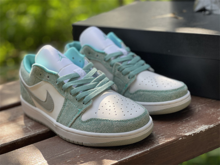 Authentic Air Jordan 1 Low New Emerald