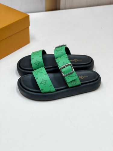 LV Sandals 1：1 Quality-488