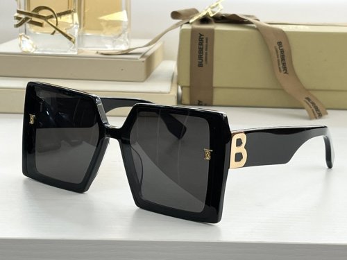 Burberry Sunglasses AAAA-362
