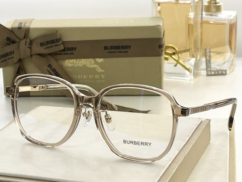Burberry Sunglasses AAAA-424