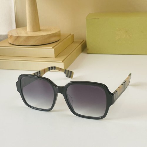 Burberry Sunglasses AAAA-552