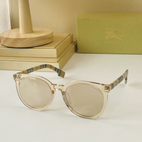 Burberry Sunglasses AAAA-536