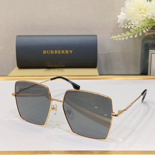 Burberry Sunglasses AAAA-495