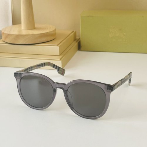 Burberry Sunglasses AAAA-531
