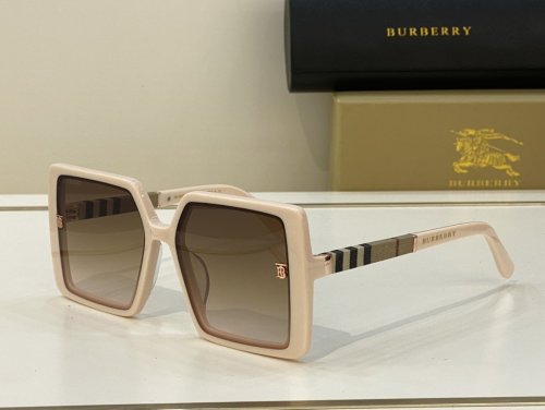 Burberry Sunglasses AAAA-840