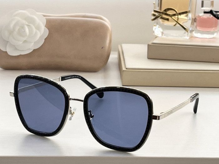 CHNL Sunglasses AAAA-175