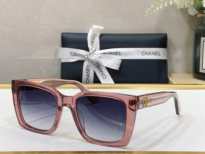 CHNL Sunglasses AAAA-238