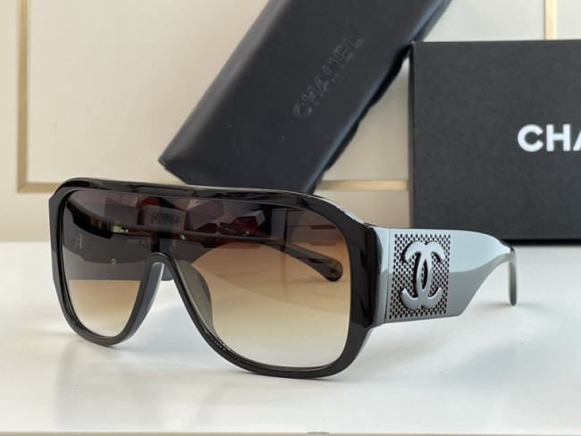 CHNL Sunglasses AAAA-744