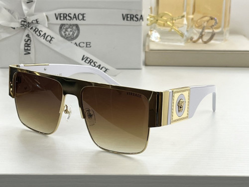 Versace Sunglasses AAAA-981