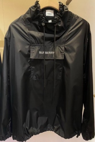 Burberry Jacket High End Quality-001