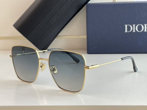 Dior Sunglasses AAAA-927