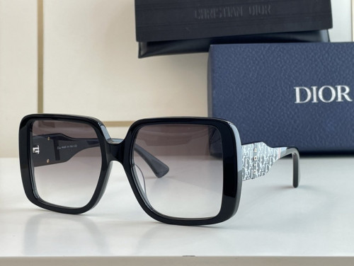 Dior Sunglasses AAAA-475