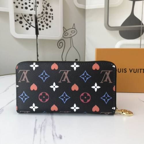 Super Perfect LV Wallet-304