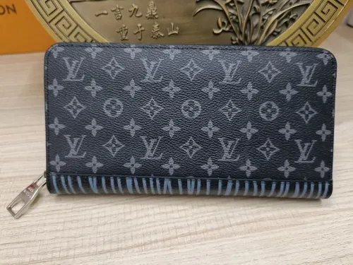 Super Perfect LV Wallet-284