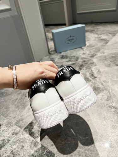 Prada women shoes 1：1 quality-360