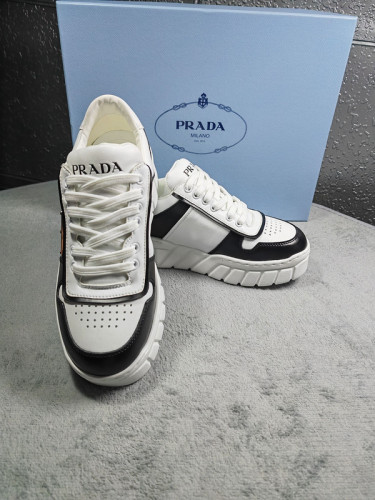 Prada women shoes 1：1 quality-372