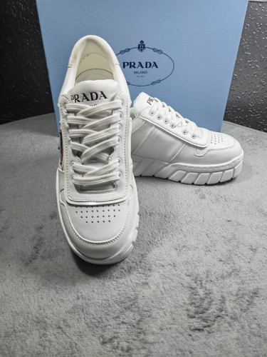 Prada women shoes 1：1 quality-367