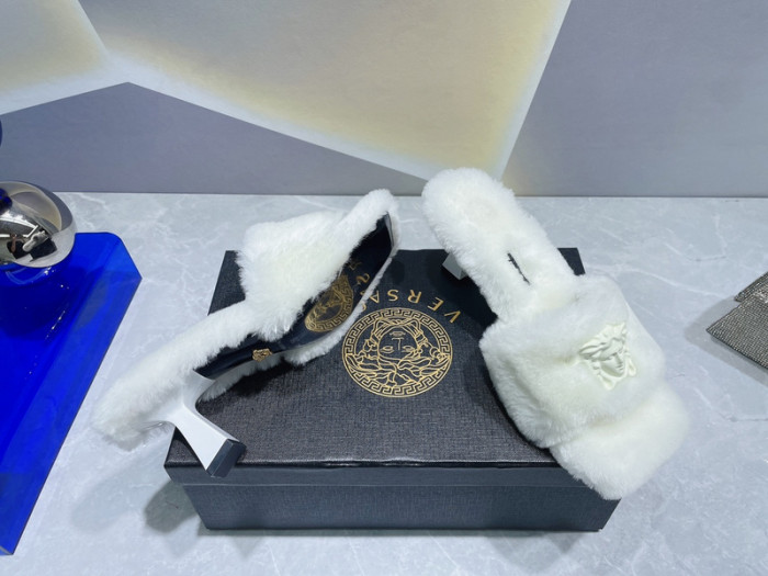 Versace women slippers 1：1 quality-069