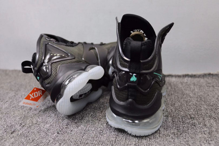Nike LeBron James 19 shoes-017