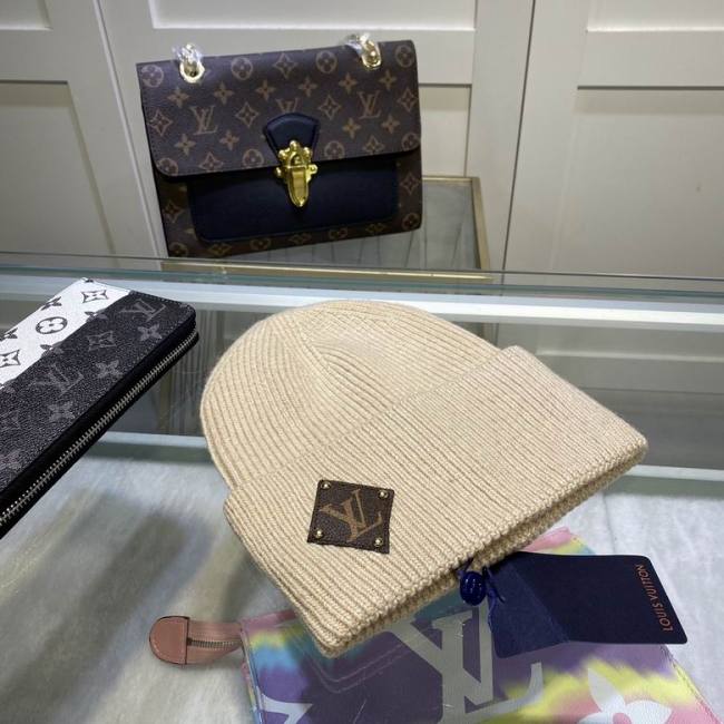 LV beanies AAA-071