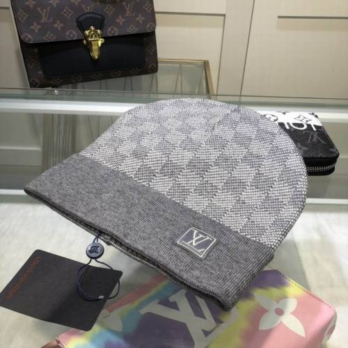 LV beanies AAA-129