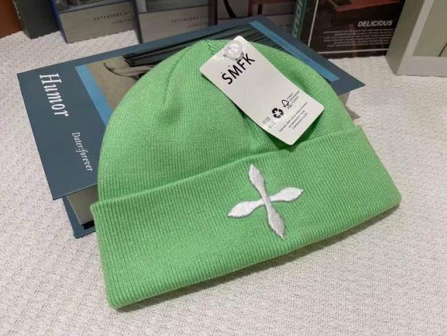 LV beanies AAA-037