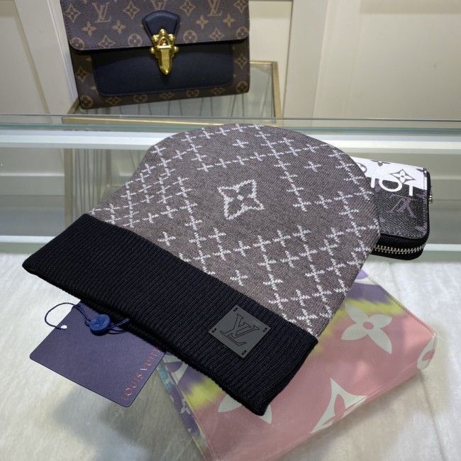 LV beanies AAA-089