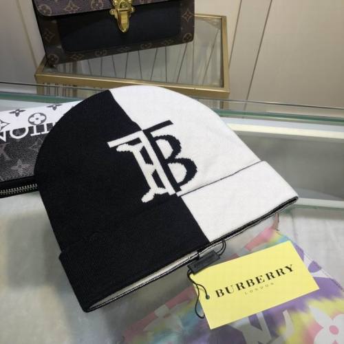 Burberry Beanies-046